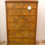 345 6376 CHEST OF DRAWERS